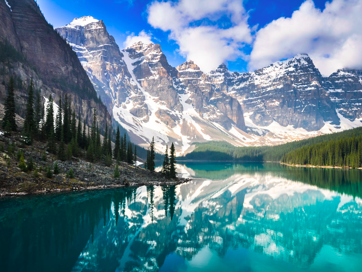 No grand tour of Canada would be complete without a visit to Banff National Park. The glacier-fed Moraine Lake makes for an especially dramatic vista.