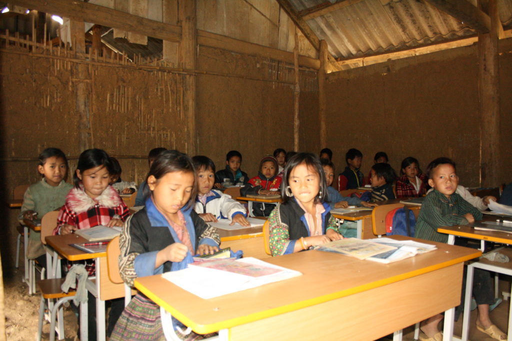 Cuộc sống này không có điều gì là toàn mỹ, không có gì là toàn nhất cả (Ảnh: laichau.edu.vn)