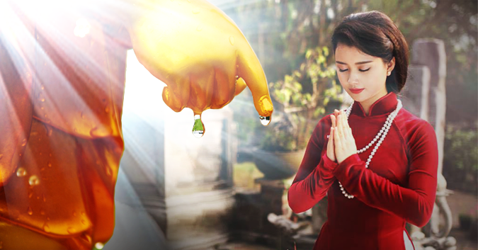 Một người phụ nữ có tín ngưỡng, là một người phụ nữ năng lượng tích cực (Ảnh minh họa)
